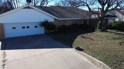 1306 E Central