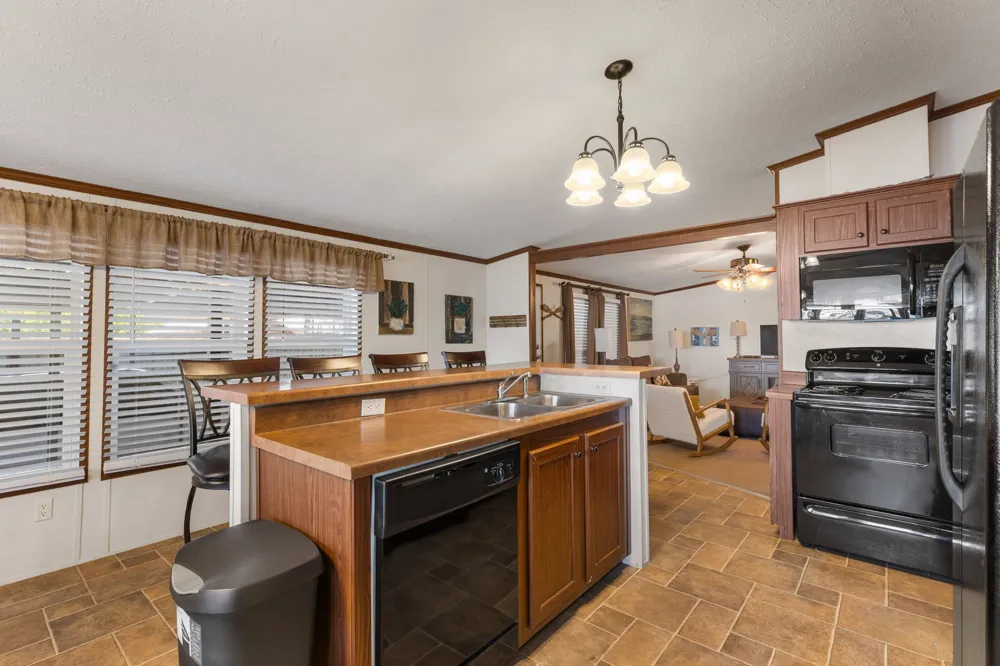 157 Willingham Loop Seymour, TX 76380