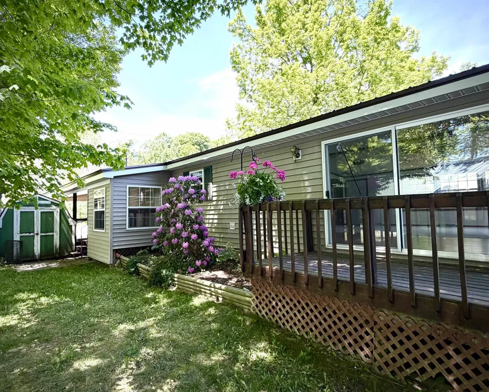 8614 Pete's Landing Banks Township, MI 49729