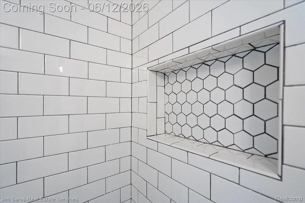 451 Moran Road Grosse Pointe Farms City, MI 48236