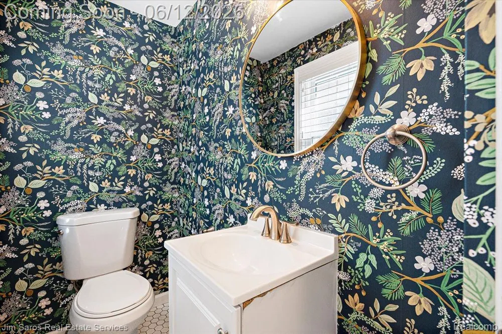 451 Moran Road Grosse Pointe Farms City, MI 48236