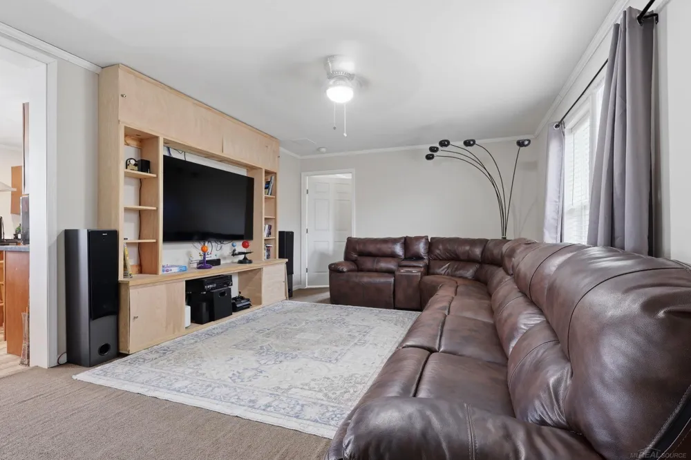 58520 Brookside Drive Lenox Township, MI 48048