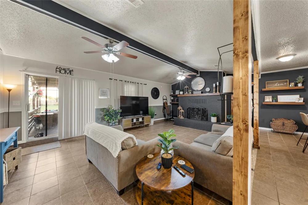 104 Melissa Street Eddy, TX 76524