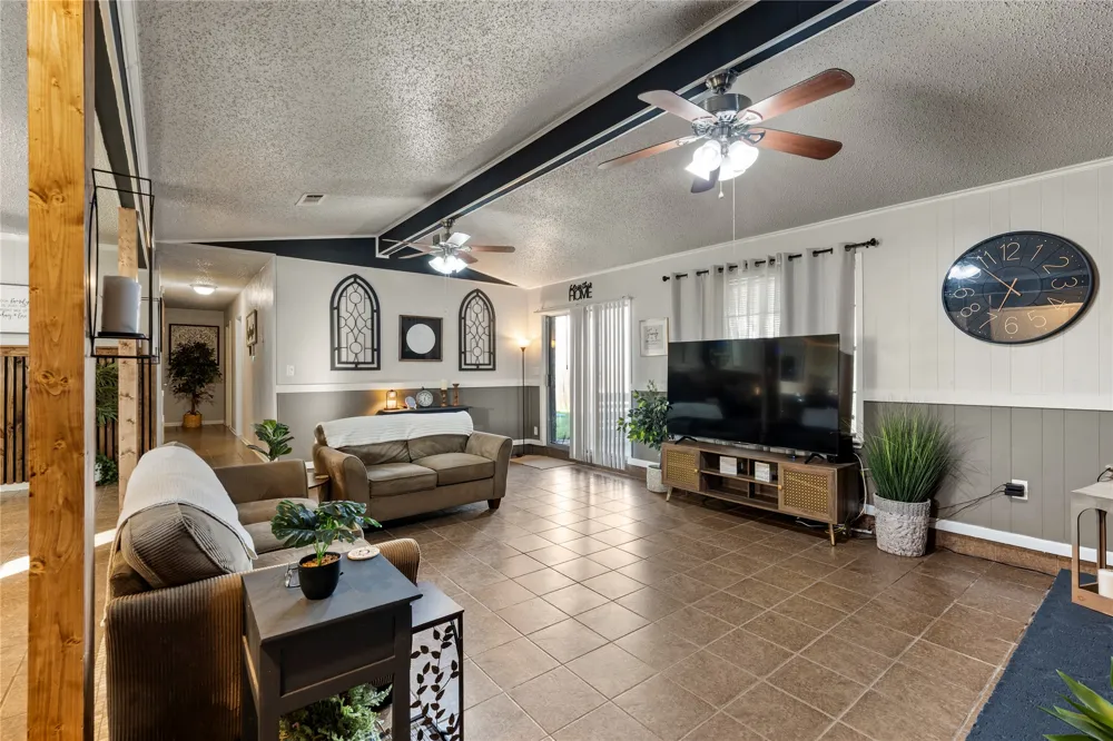 104 Melissa Street Eddy, TX 76524