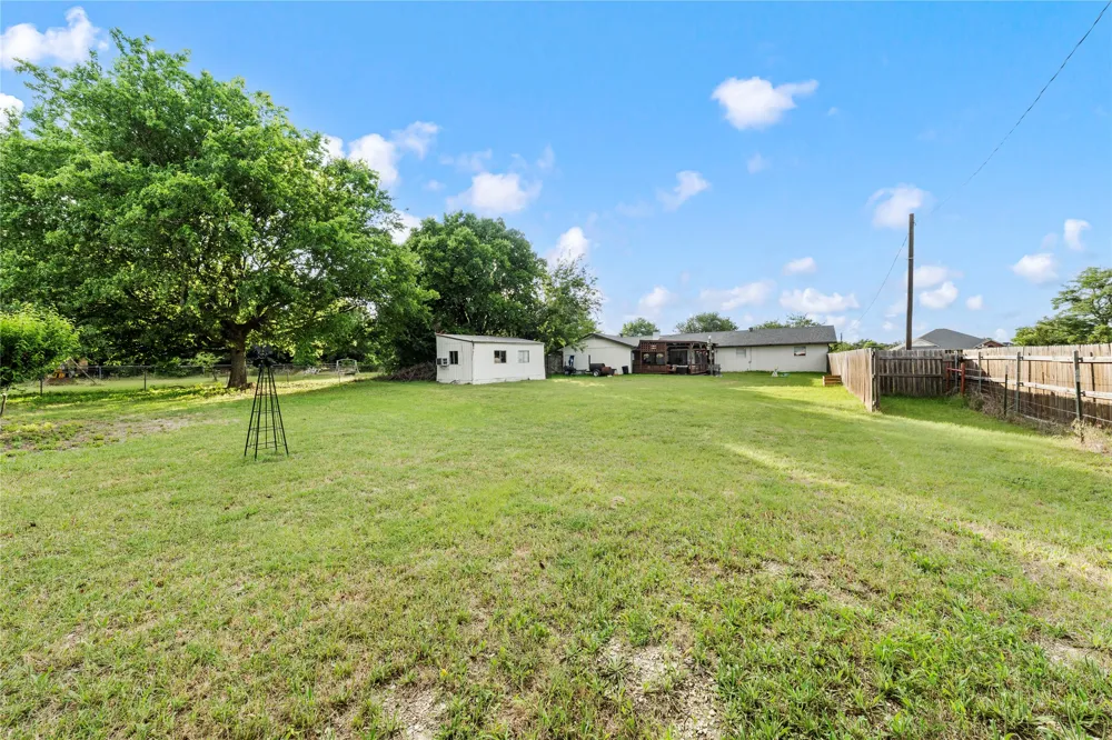 104 Melissa Street Eddy, TX 76524