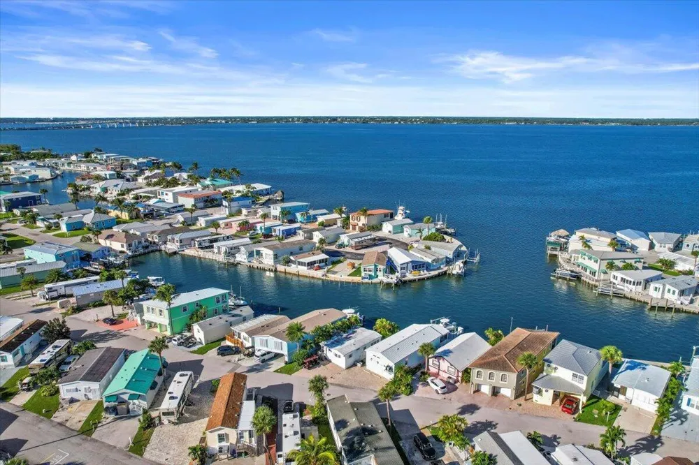 10701 S Ocean Drive #827 Jensen Beach, FL 34957