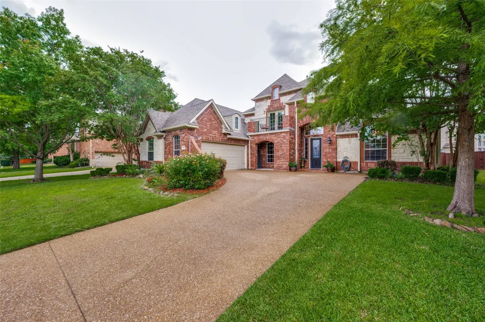 9617 Peach Tree Lane Rowlett, TX 75089