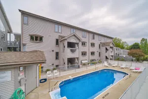 317 5th Avenue #Unit 4 Manistee City, MI 49660