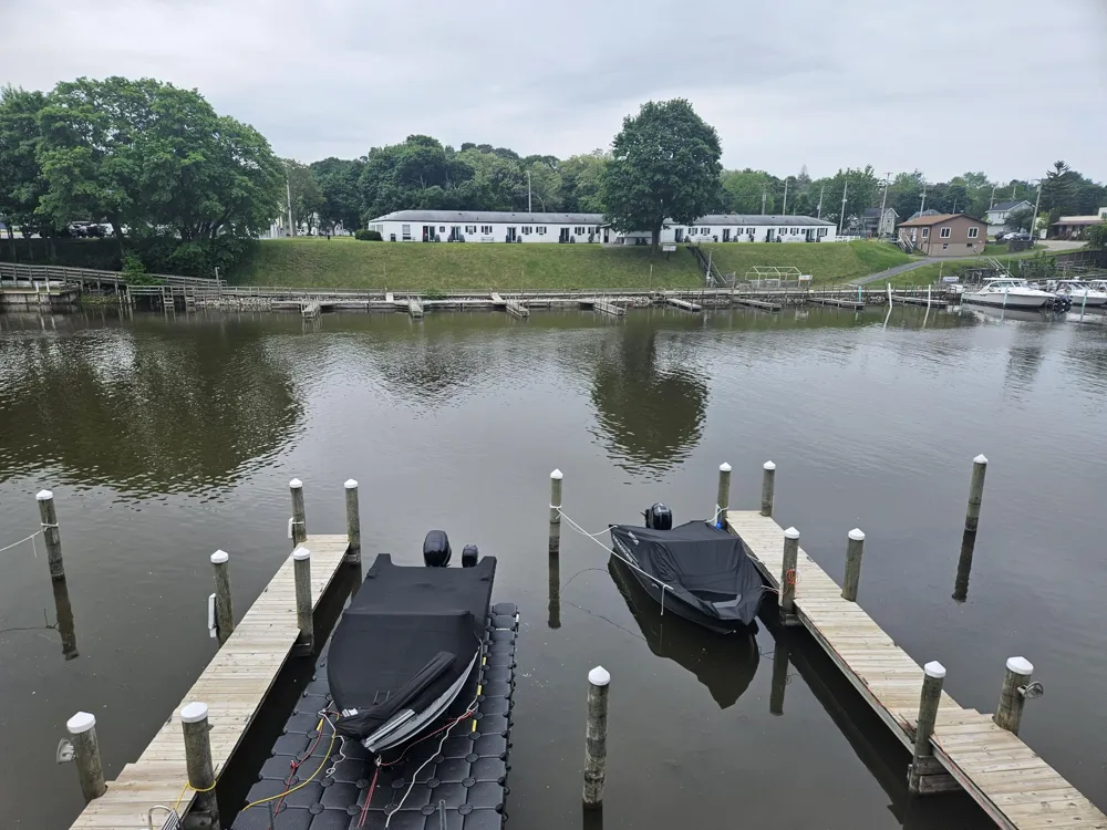 317 5th Avenue #Unit 4 Manistee City, MI 49660