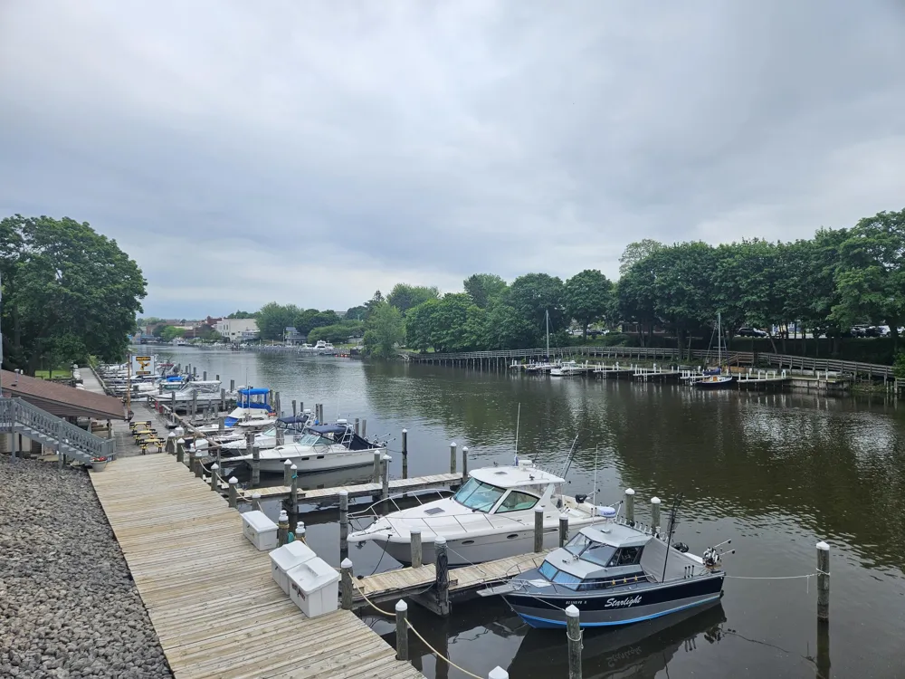 317 5th Avenue #Unit 4 Manistee City, MI 49660