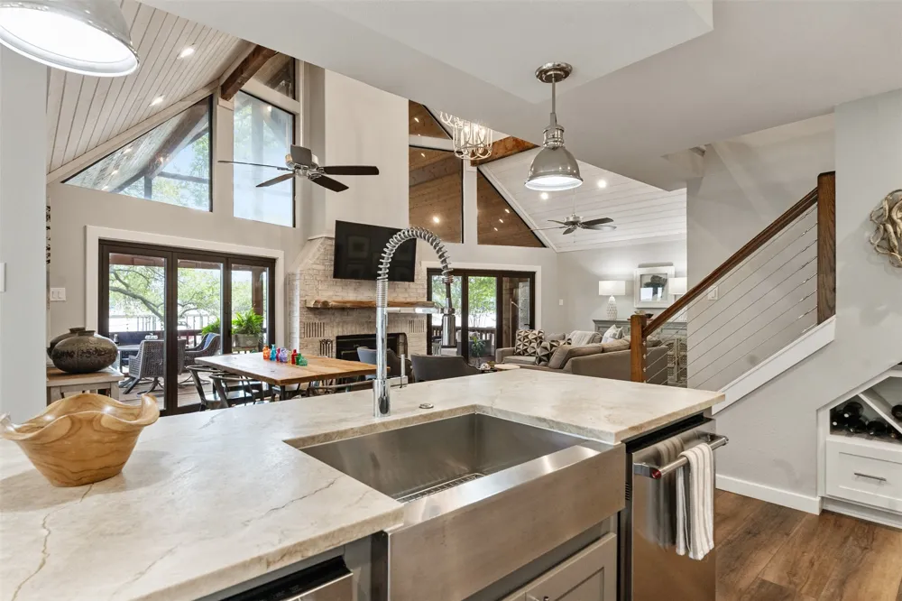 6949 Terry Trace Eustace, TX 75124