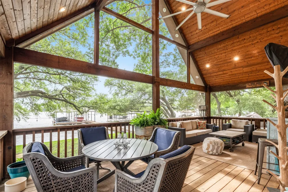 6949 Terry Trace Eustace, TX 75124