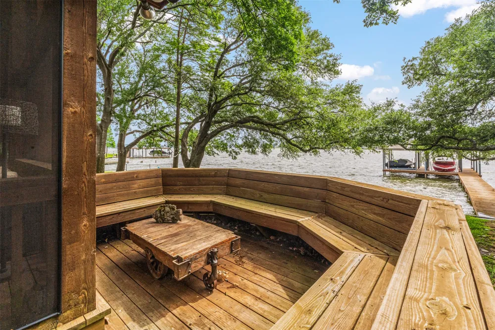 6949 Terry Trace Eustace, TX 75124