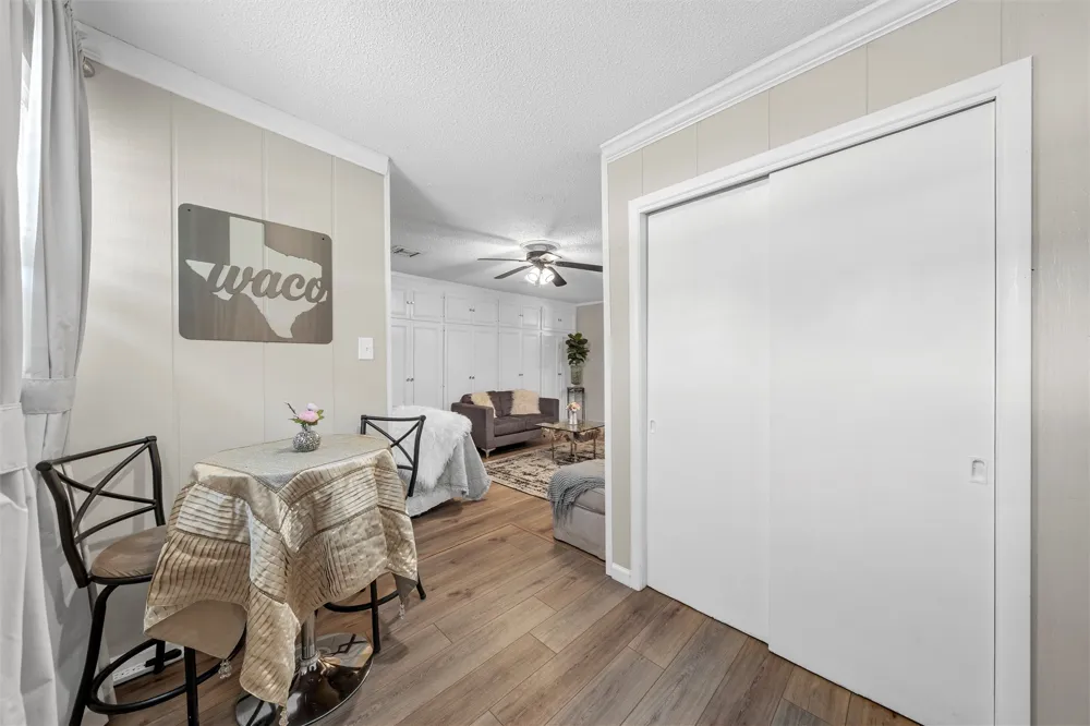 357 Sharron Drive Woodway, TX 76712