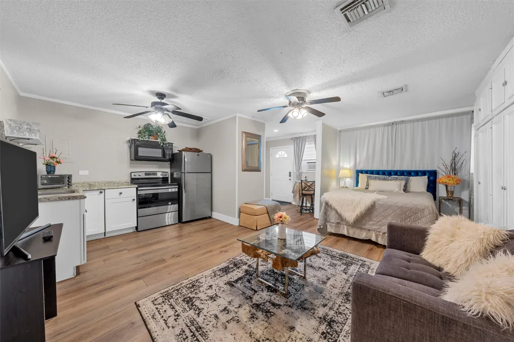 357 Sharron Drive Woodway, TX 76712