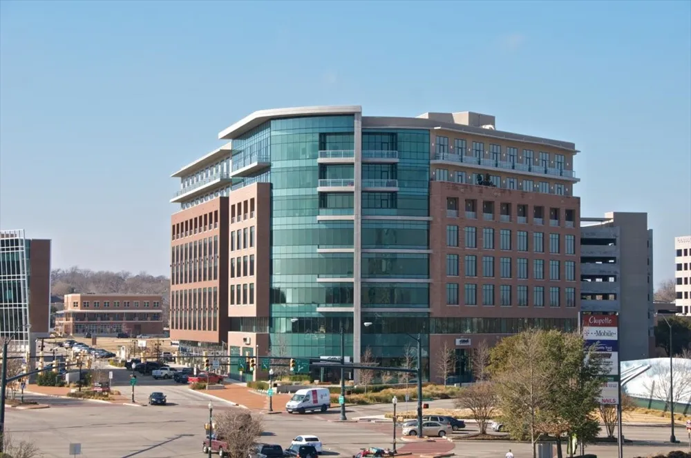 3100 W 7th Street #719 Fort Worth, TX 76107