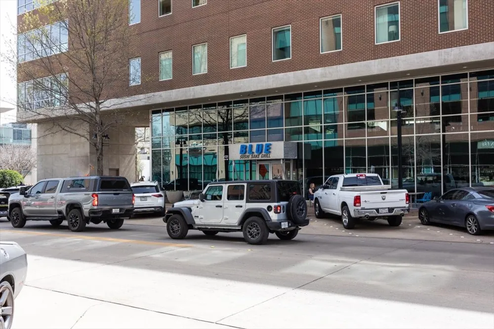 3100 W 7th Street #719 Fort Worth, TX 76107