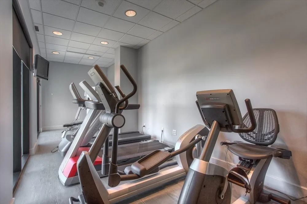 3100 W 7th Street #719 Fort Worth, TX 76107