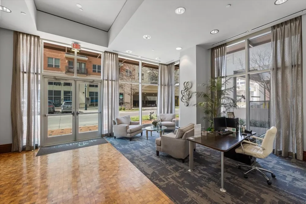 3100 W 7th Street #719 Fort Worth, TX 76107