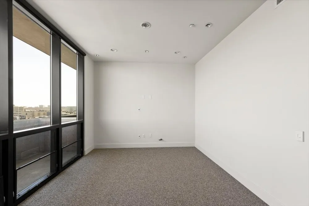 3100 W 7th Street #719 Fort Worth, TX 76107