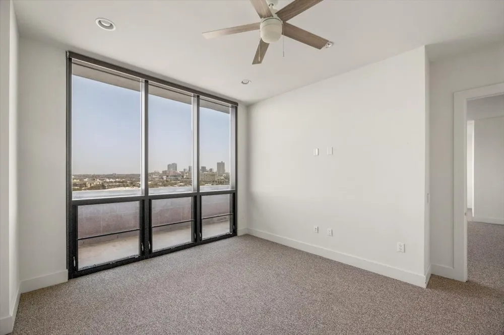 3100 W 7th Street #719 Fort Worth, TX 76107