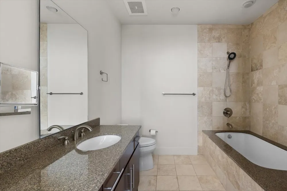 3100 W 7th Street #719 Fort Worth, TX 76107