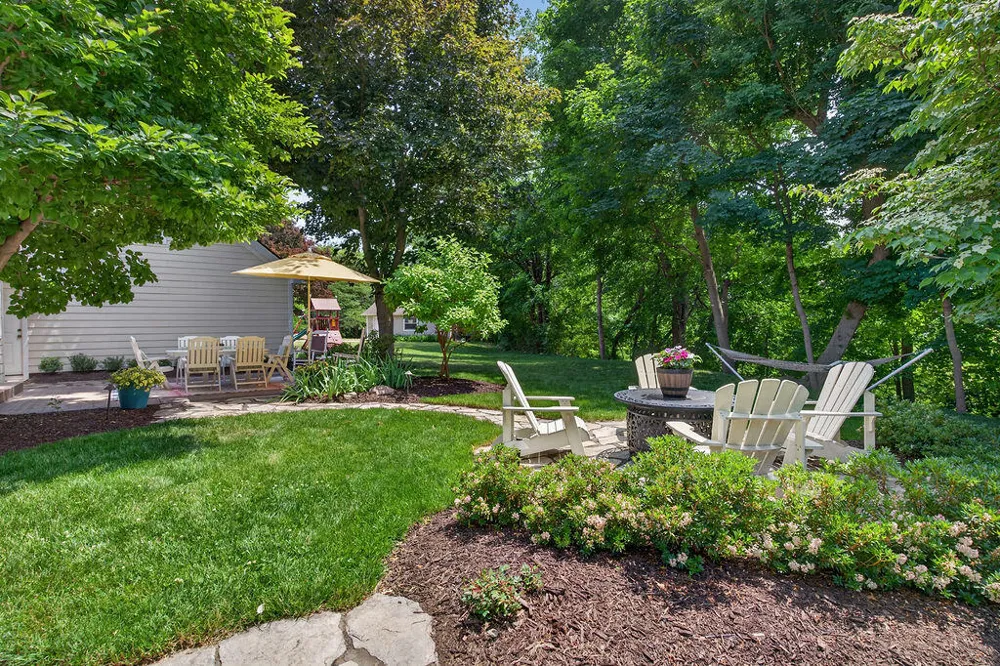 464 Butler Street Northville City, MI 48167