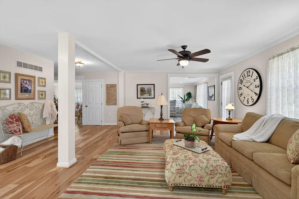 464 Butler Street Northville City, MI 48167
