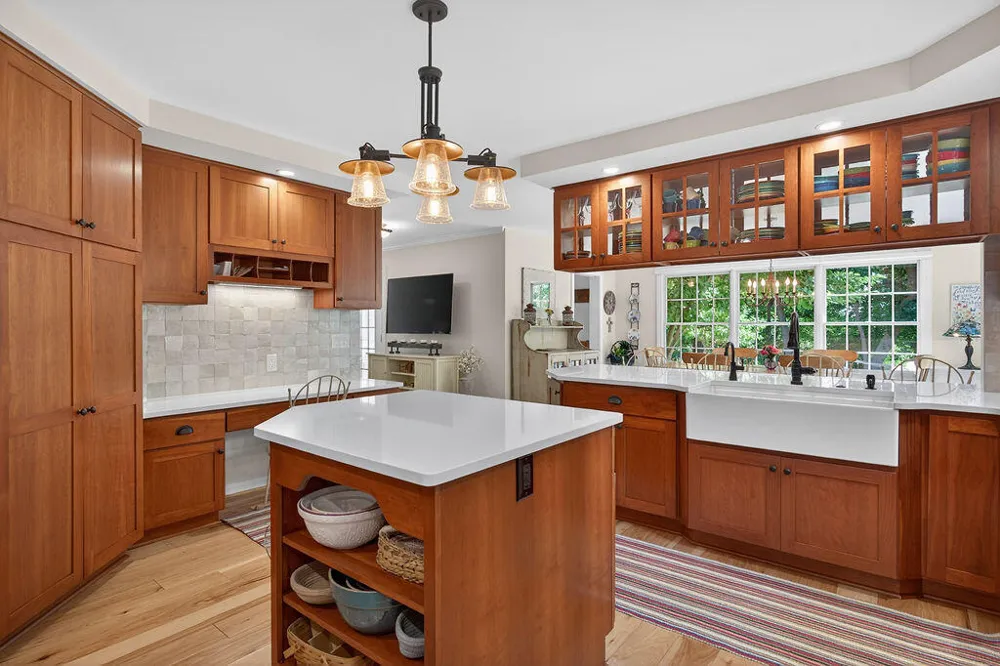 464 Butler Street Northville City, MI 48167