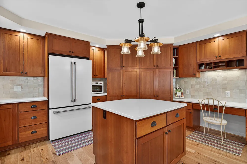 464 Butler Street Northville City, MI 48167