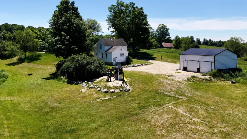 17274 Wilson Road Colfax Township, MI 49307