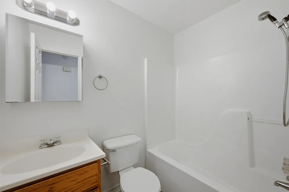 906 W Houston Street Sherman, TX 75092