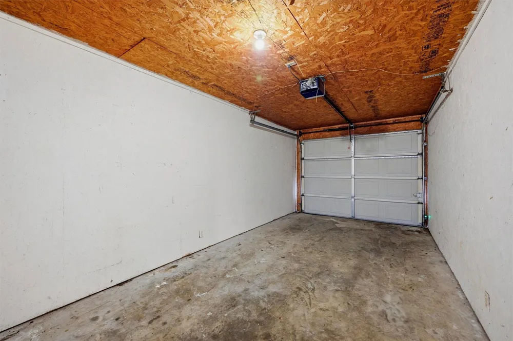 906 W Houston Street Sherman, TX 75092