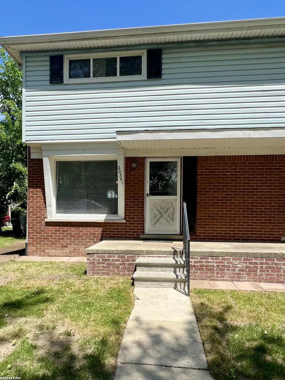 20351 8 Mile Road St Clair Shores City, MI 48080
