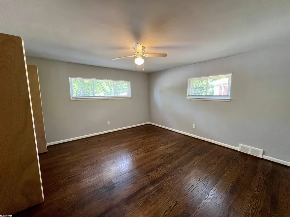 20351 8 Mile Road St Clair Shores City, MI 48080