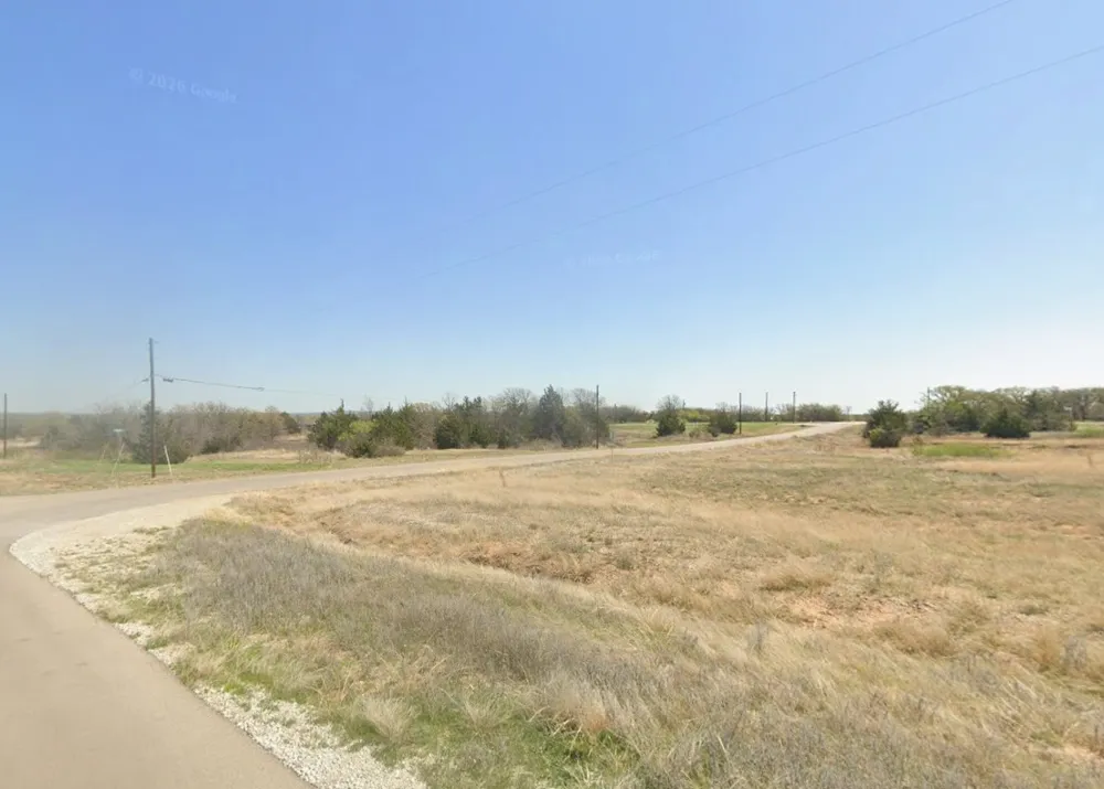 240 Rolling Hills Boulevard Alvord, TX 76225