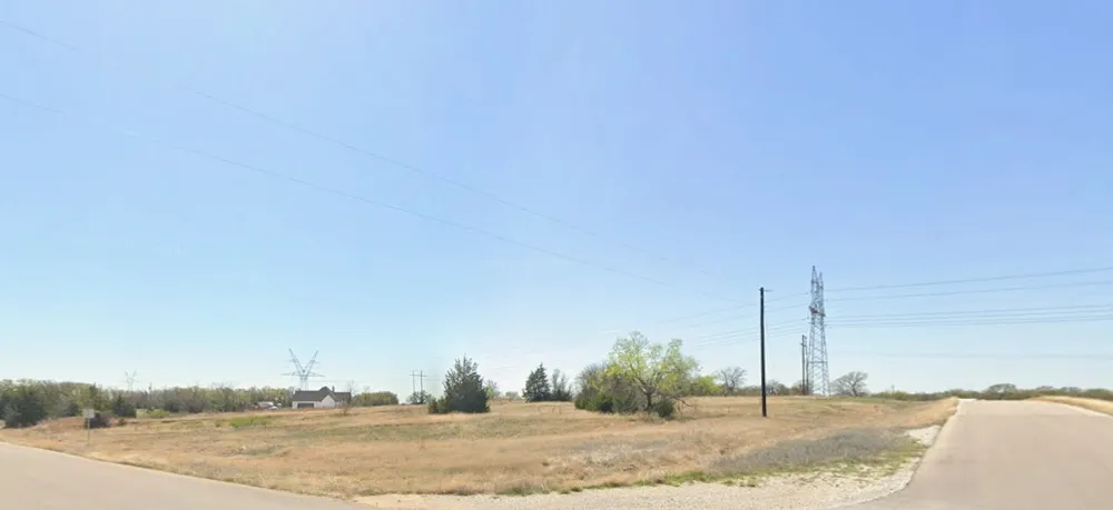 240 Rolling Hills Boulevard Alvord, TX 76225