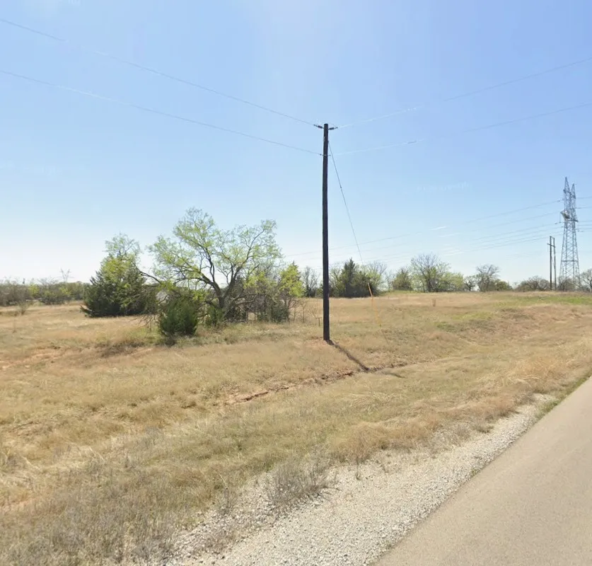240 Rolling Hills Boulevard Alvord, TX 76225