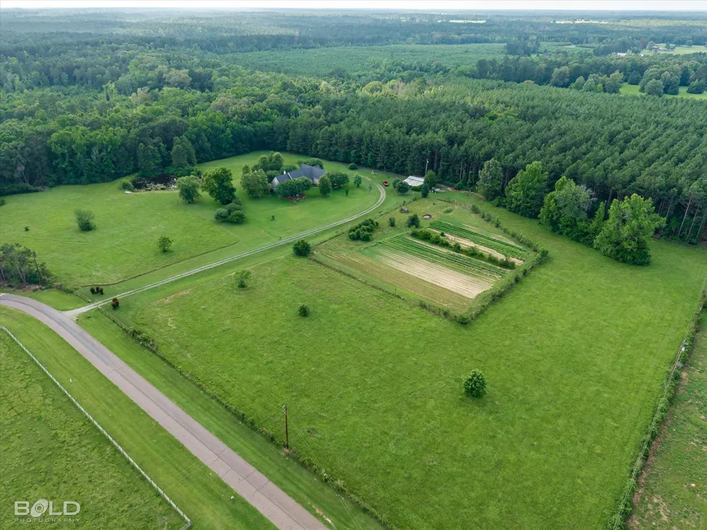 Twin Lakes Road Mansfield, LA 71052