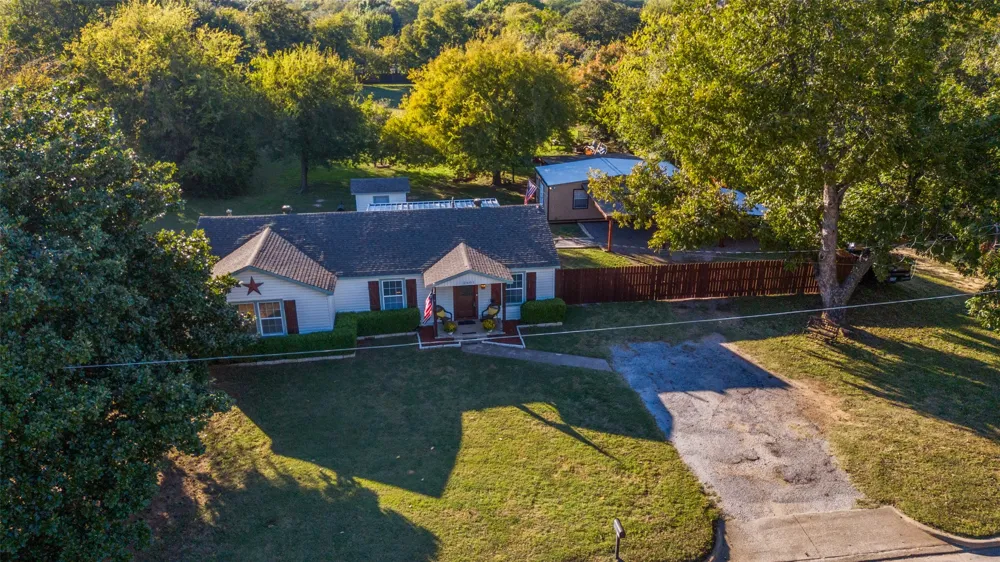 2601 Murphy Drive Bedford, TX 76021