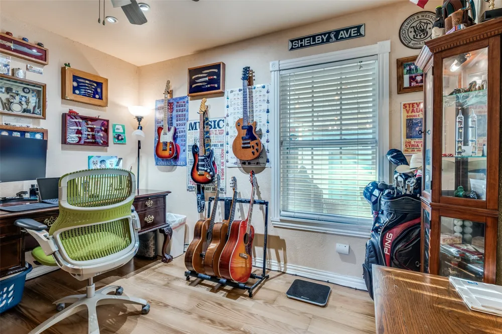 2601 Murphy Drive Bedford, TX 76021