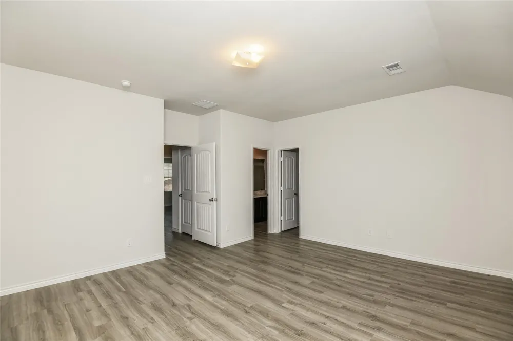 1203 Mallard Cove Ennis, TX 75119