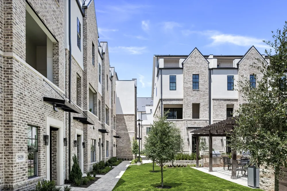 5465 Patterson Court Irving, TX 75039
