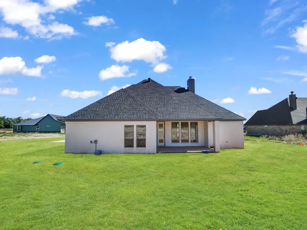 3025 Westfork Way Springtown, TX 76082