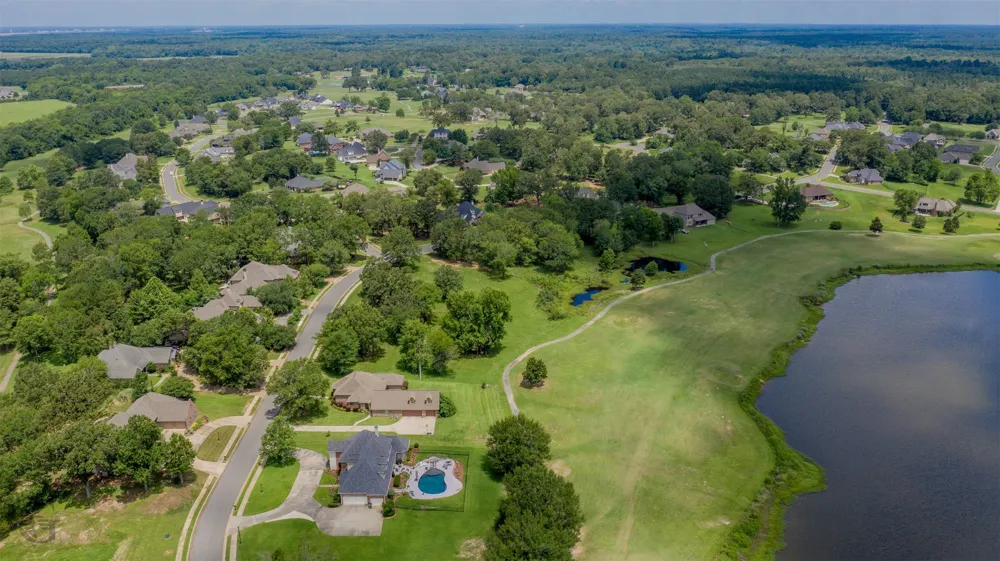 52 Golf Club Drive Haughton, LA 71037