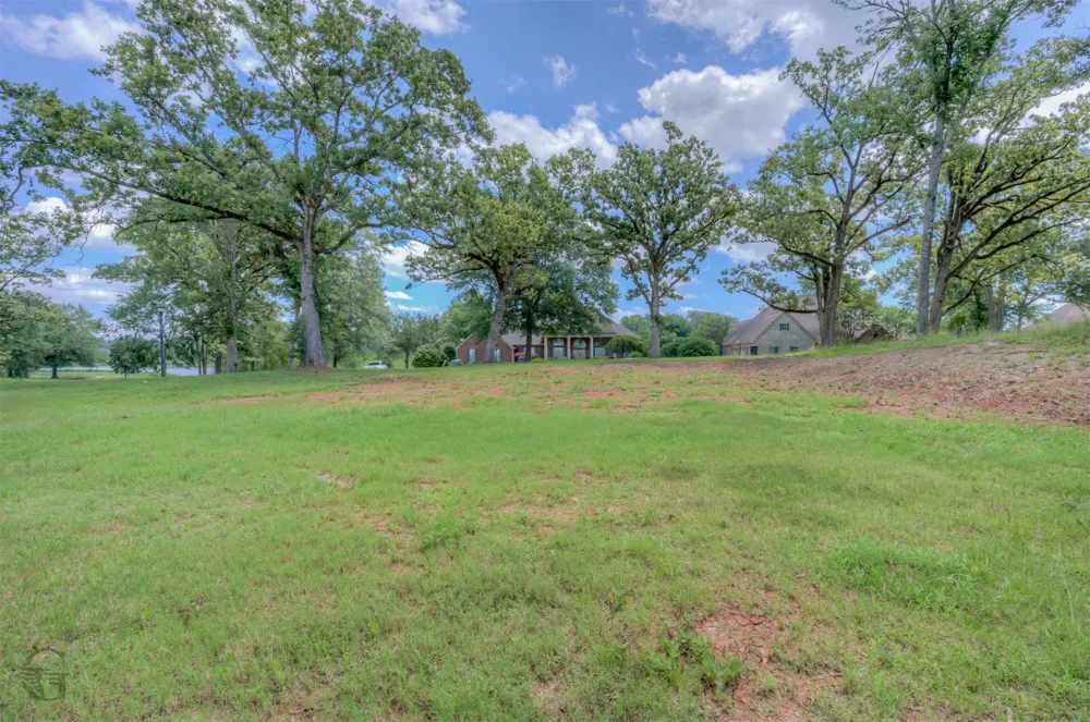 52 Golf Club Drive Haughton, LA 71037