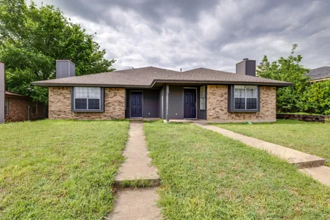 3422 Heritage Lane