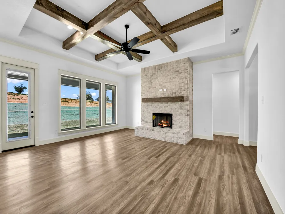 10016 Valley Oak Way Springtown, TX 76082