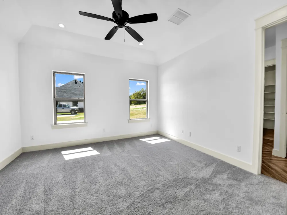 10016 Valley Oak Way Springtown, TX 76082