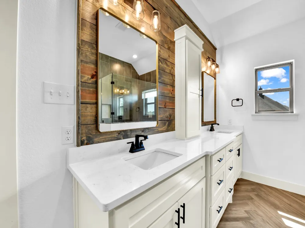 10016 Valley Oak Way Springtown, TX 76082